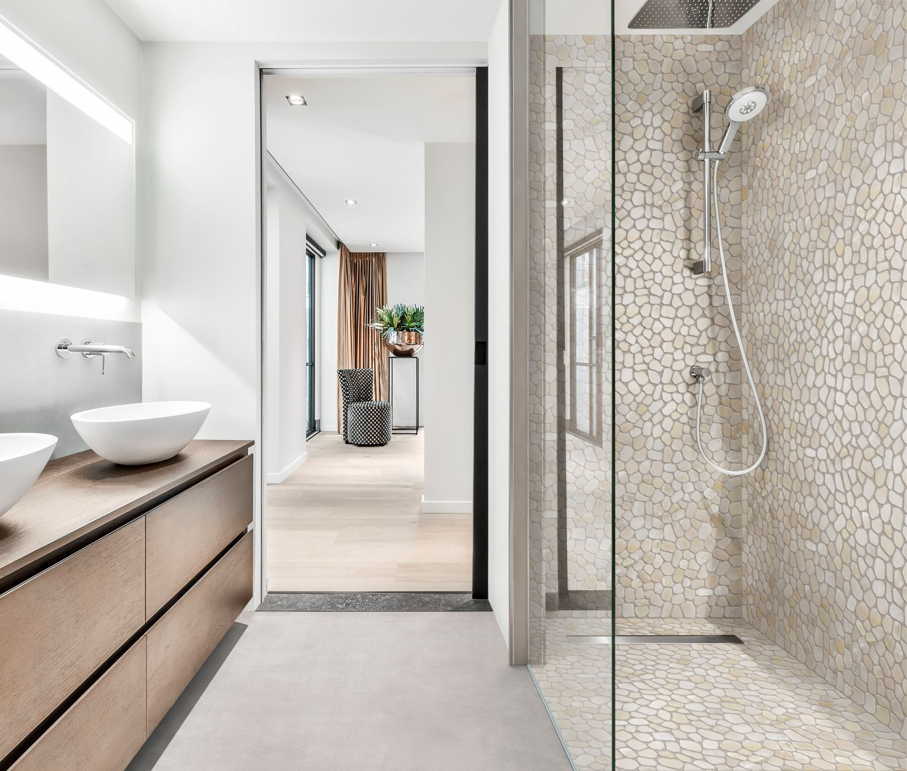 Onyx Light Beige Pebble Mosaic  | Marino Tile NY